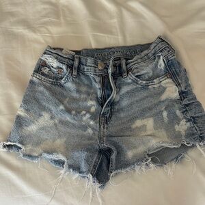 American Eagle Outfitters Distressed Light Blue Jean Shorts size 000